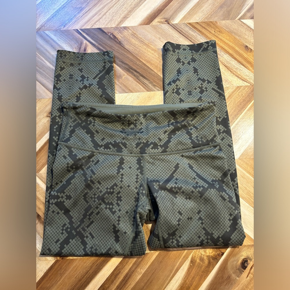Lululemon leggings